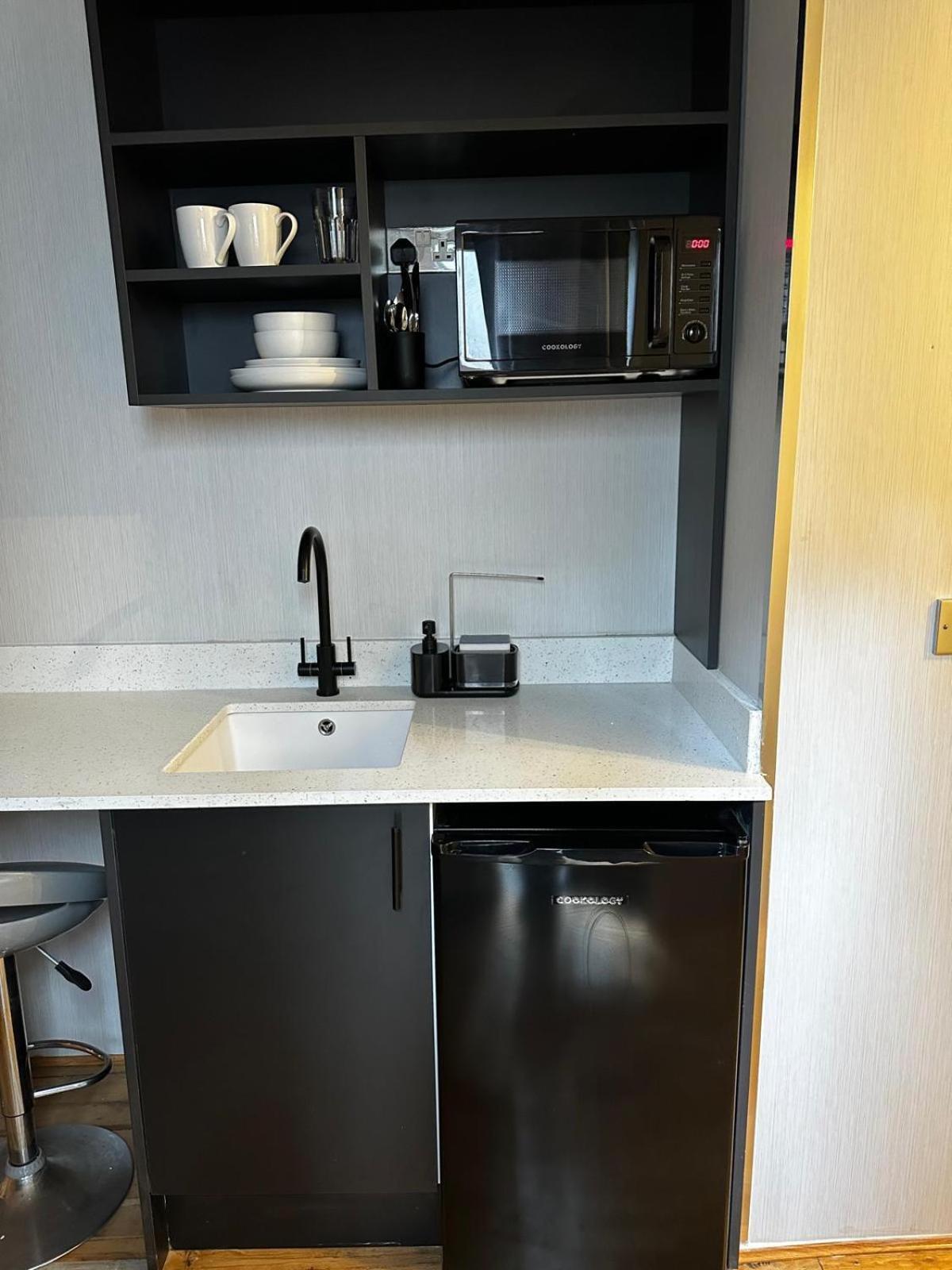 Fb1-Spacious Basement Studio Flat Fits 2- Near Hyde Park London Eksteriør bilde