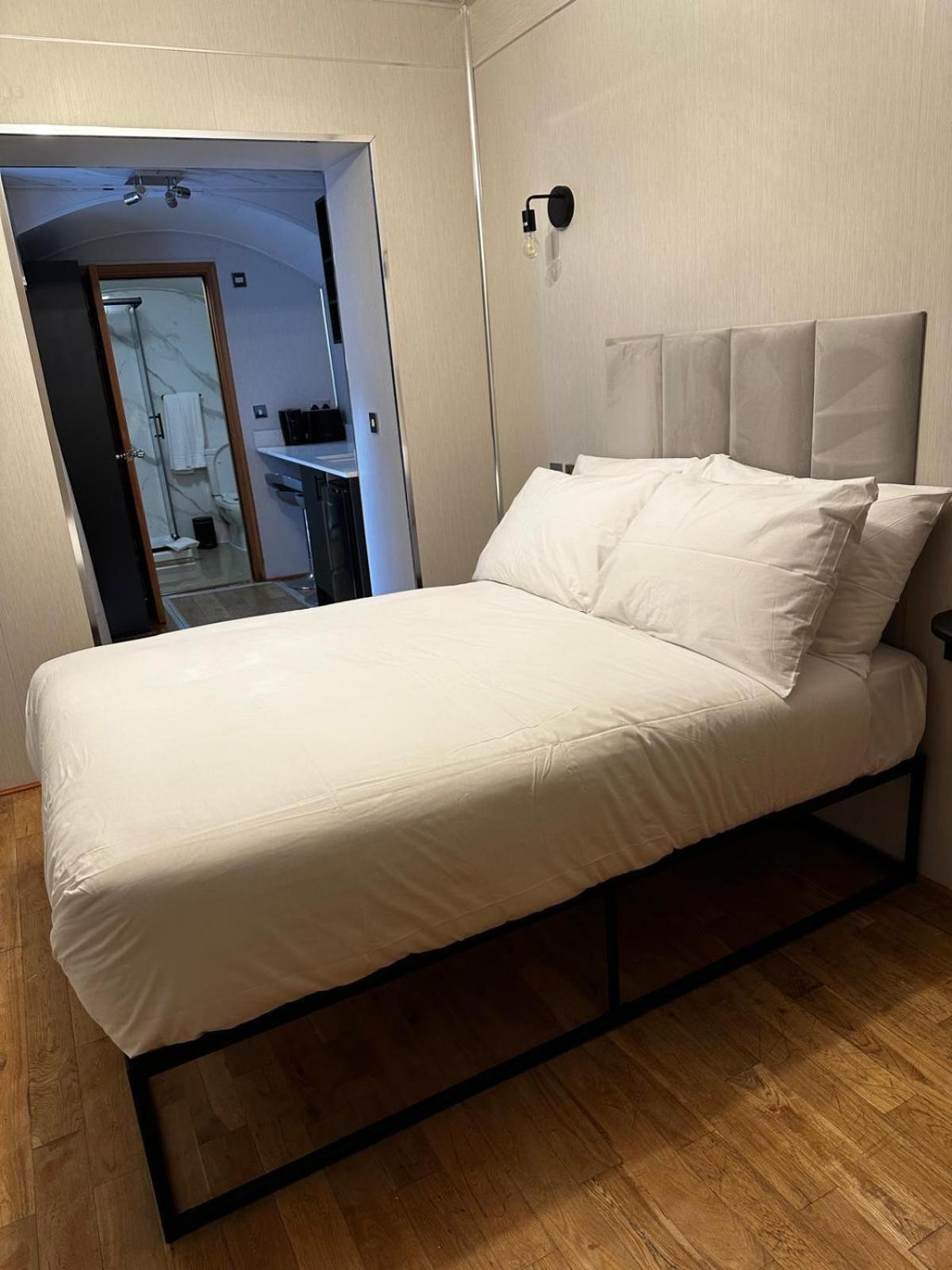 Fb1-Spacious Basement Studio Flat Fits 2- Near Hyde Park London Eksteriør bilde